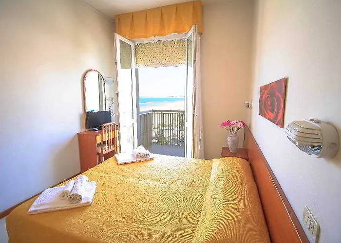 Отель Carnaby 3*