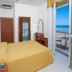 Carnaby 3* Rimini